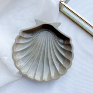 green shell resin art plateau an